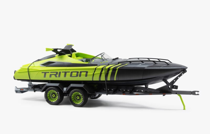 3D Sets Triton Racer